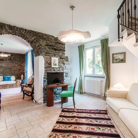 Casa vacanze Lost In Paradise - By Myhomeincomo *