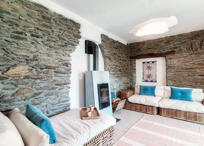 Lost In Paradise - By Myhomeincomo * San Siro (Lombardy)