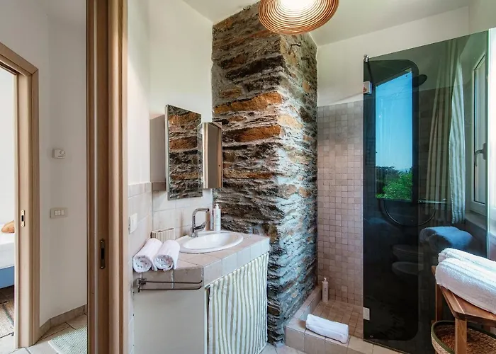 Lost In Paradise - By Myhomeincomo Σπίτι διακοπών *