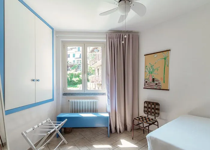 Lost In Paradise - By Myhomeincomo * San Siro (Lombardy)